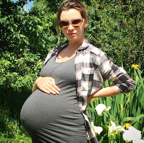 Беременные в 40 лет. Pregnant belly 41.