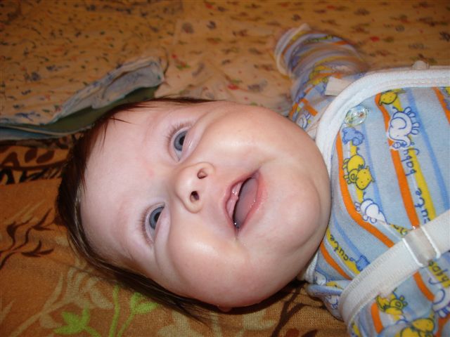 Малышу 7 месяцев форум. Ребёнку 7 месяцев нет зубов. Грудничку 7 месяцев а зубов нет. Ребёнку 8 месяцев нет зубов.