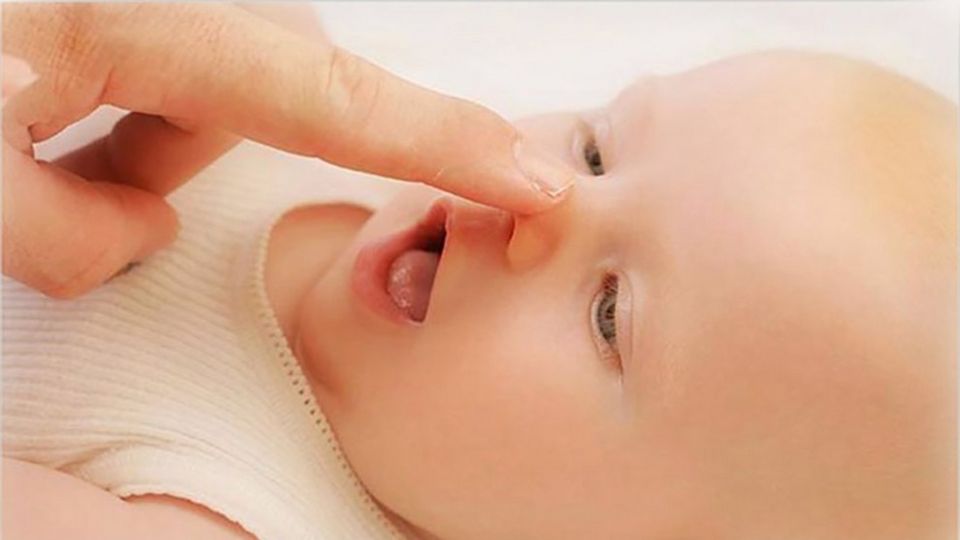 Как распознать заложенный нос у новорожденного: Быстрый гид для родителей