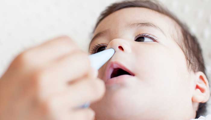 Заложен нос у ребенка в год. Заложенность носа у младенца. Если заложен нос у ребенка.