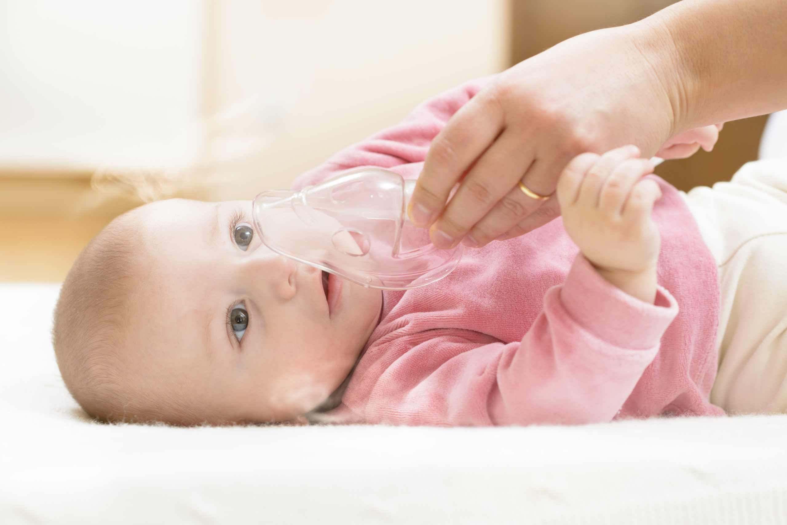 Как помочь малышу справиться с насморком: Эффективные ингаляции для самых маленьких