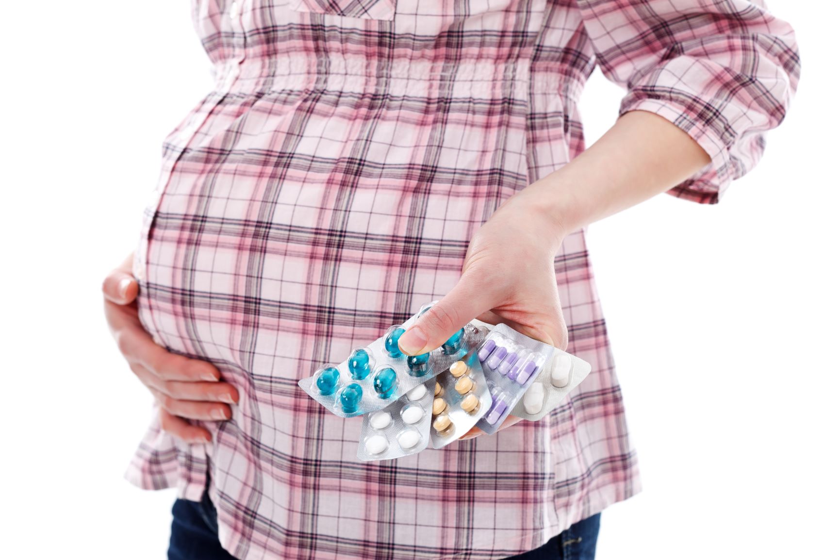 Беременность и антибиотики: как безопасно лечиться будущей маме