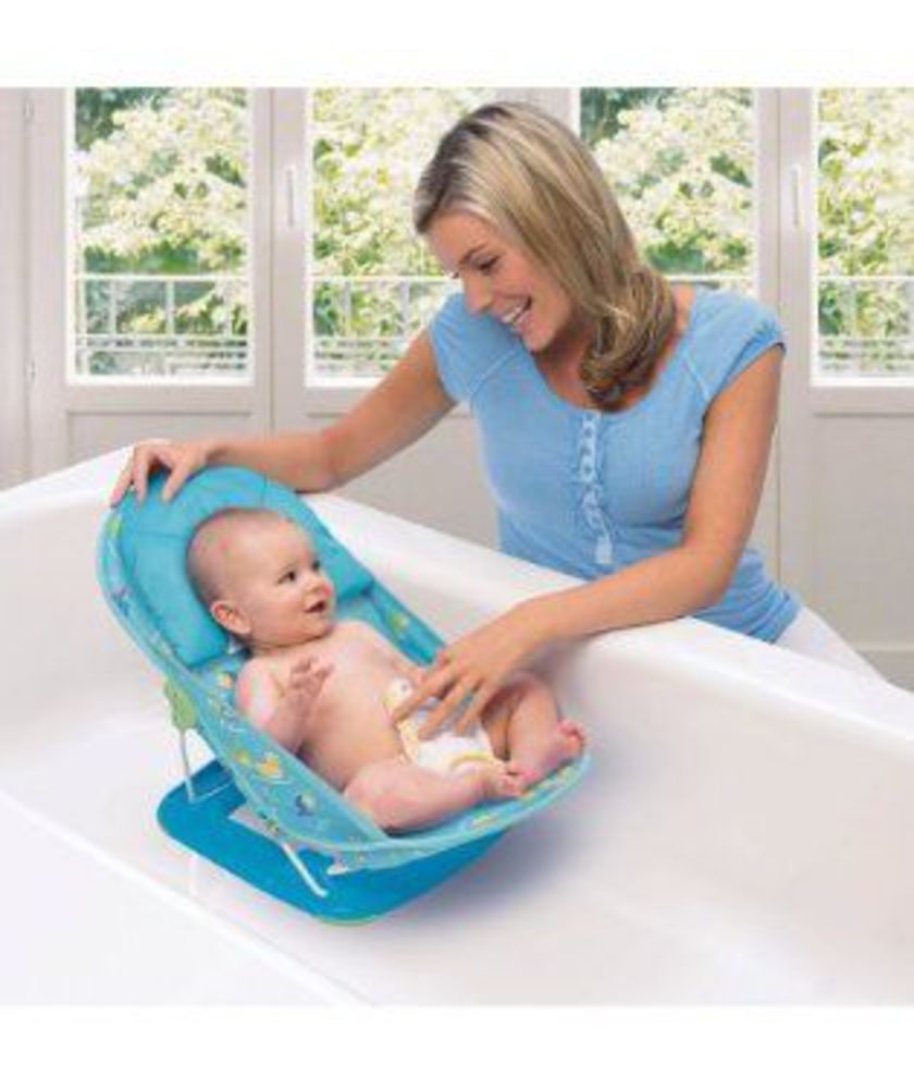 Гамак для ванночки. Лежак Summer Infant Deluxe Baby Bather. Summer Infant лежак. Лежак для купания Summer Infant с подголовником Deluxe Baby Bather. Подставка для купания малыша в ванной.