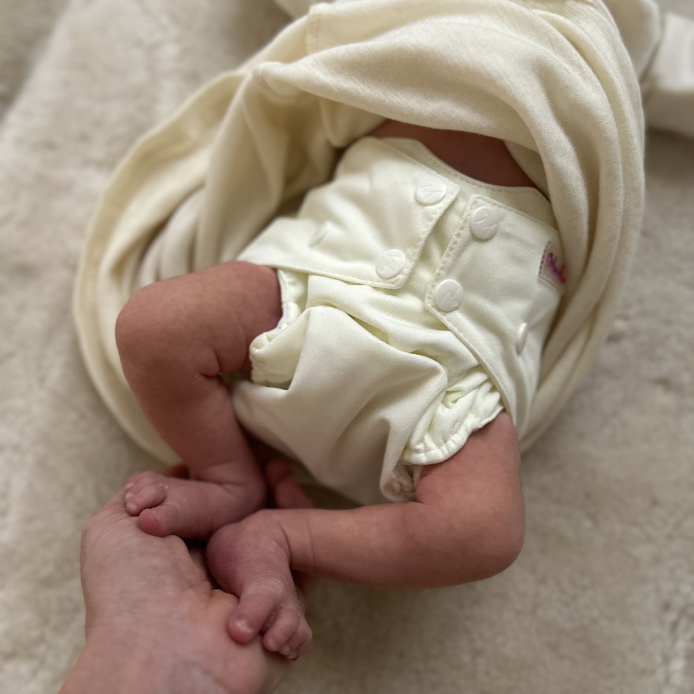 Как правильно обработать пуповину новорожденного: Простые шаги для заботливых родителей