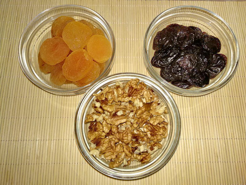 Рецепт смеси курага орехи мед чернослив
